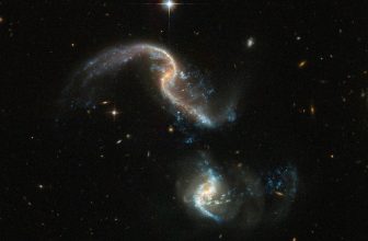 [🆕🇻🇳] Vật Lý Thiên Văn ♥️️ Top1Index 📚  “Tidal tail” – Một diễn biến thú vị từ hai thiên hà va chạm!Cách Trái Đất 350 triệu năm ánh sáng và nằm trong chòm sao Cetus, một cặp thiên hà xoắn ốc  , shares-1✔️ , likes-59❤️️ , date-2024-03-19 04:38:28🇻🇳🇻🇳🇻🇳📰🆕