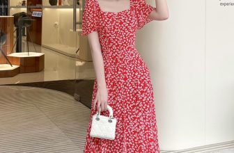 [🆕🇻🇳] Lep’ Daily – Live Gorgeous! 👕 Top1Fashion 👗  Mẫu váy Lep’ siêu hot một thời đã quay trở lại.  Với thiết kế đuôi cá tôn dáng, em váy này sẽ giúp nàng khoe khéo dáng vóc mềm mại, hoàn hảo.Inbox Lep’ D , shares-0✔️ , likes-33❤️️ , date-2024-03-29 17:00:16🇻🇳🇻🇳🇻🇳📰🆕