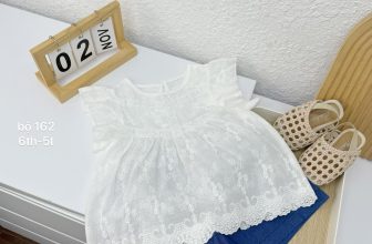 [🆕🇻🇳] Bắp Xinh Shop – Thời Trang Của Bé 🧑‍🧒❤️️👶⭐️ Đừng ngại ib cho Shop e nha!!!
Hàng siêu đẹp – chất siêu thích
Thiết kế : áo cổ tròn, tay cánh tiên. Viền ren ngực xinh xắn , kết hợp quần đùi  dễ mặc.   , shares-0✔️ , likes-6❤️️ , date-2024-04-11 14:27:36🇻🇳🇻🇳🇻🇳📰🆕