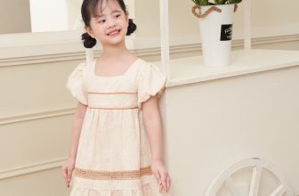 [🆕🇻🇳] Alber Kids – Fashion Kids – Thời Trang trẻ em 🧑‍🧒❤️️👶⭐️  [𝐍𝐄𝐖 𝐒𝐔𝐌𝐌𝐄𝐑 𝐂𝐎𝐋𝐋𝐄𝐂𝐓𝐈𝐎𝐍 𝟐𝟎𝟐𝟒]Alber Kids ra mắt một mẫu váy bé gái vô cùng dễ thương và sang trọng – Váy Bé Gái Màu Be Chất Liệu Linen In Hoa Phối Ren.  , shares-0✔️ , likes-5❤️️ , date-2024-04-09 16:00:29🇻🇳🇻🇳🇻🇳📰🆕