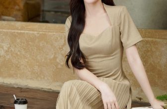 [🆕🇻🇳] 2Fleurs – You can have anything you want if you dress for it 👕 Top1Fashion 👗  𝗡𝗘𝗪 𝗜𝗡 | 𝗟𝗮𝗺𝗺𝘆 𝗱𝗿𝗲𝘀𝘀“Đón chào những ngày hè rực rỡ với sự thanh lịch và thoải mái của 𝐋𝐚𝐦𝐦𝐲 𝐝𝐫𝐞𝐬𝐬!”Thiết kế trên nền chất liệu vải xước tạo độ đứn , shares-0✔️ , likes-26❤️️ , date-2024-05-03 12:51:32🇻🇳🇻🇳🇻🇳📰🆕