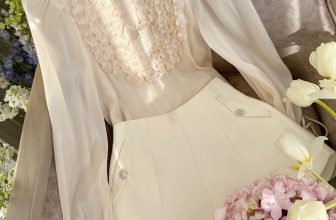 [🆕🇻🇳] LAGOM – A local brand in Viet Nam! We create styles for beautiful queens 👕 Top1Fashion 👗  Trót yêu vẻ đẹp nhẹ nhàng, bay bổng của 𝑴𝒊𝒓𝒂 𝑻𝒐𝒑, từ tone màu pastel ngọt lịm đến những chi tiết đính kết tỉ mỉ trên nền chất liệu orgazan mỏng nhẹ. Chiếc  , shares-6✔️ , likes-36❤️️ , date-2024-04-27 17:54:27🇻🇳🇻🇳🇻🇳📰🆕