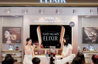[🆕🇻🇳] Elixir Vietnam – Nhãn hiệu chống lão hóa SỐ 1 Nhật Bản 💅💇 Top1Makeup 💕👄  ELIXIR WORKSHOP | CHĂM SÓC DA CÙNG GƯƠNG MẶT ĐẠI DIỆN HELLY TỐNG
Diễn ra trong khuôn khổ sự kiện ra mắt tuyệt tác kem dưỡng V-Firming Cream tại Aeon Tân Ph , shares-7✔️ , likes-241❤️️ , date-2024-04-23 01:07:04🇻🇳🇻🇳🇻🇳📰🆕