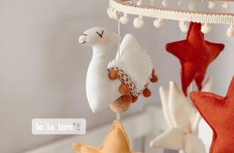 [🆕🇻🇳] 𝗹𝗮 𝗹𝗮 𝗹𝗮𝗺 – chuyên làm đồ thủ công cho mẹ và bé, cover hàng thủ công UK, US…. Và làm đồ thủ công theo yêu cầu 🧑‍🧒❤️️👶⭐️ Handmade with love
#lalalam
#handmade
#madeinvietnam
Handmade với tình yêu
#lalalam
#handmade
#madeinvietnamĐược dịch từ Tiếng Anh
, shares-1✔️ , likes-7❤️️ , date-2024-05-02 19:35:59🇻🇳🇻🇳🇻🇳📰🆕