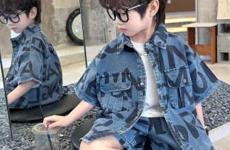 [🆕🇻🇳] PUN KIDS – 🌈Pun Kids chuyên order hàng cao cấp quần áo phụ kiện 🧑‍🧒❤️️👶⭐️ Set denim siêu ngầu cho bé trai
Size : 100-140 PUN KIDS – Quần Áo xinh cho bé
Hotline (sỉ):  0707.788.415
Shopee:
______________
#punkids #kids #thoitr , shares-0✔️ , likes-2❤️️ , date-2024-05-10 16:23:10🇻🇳🇻🇳🇻🇳📰🆕