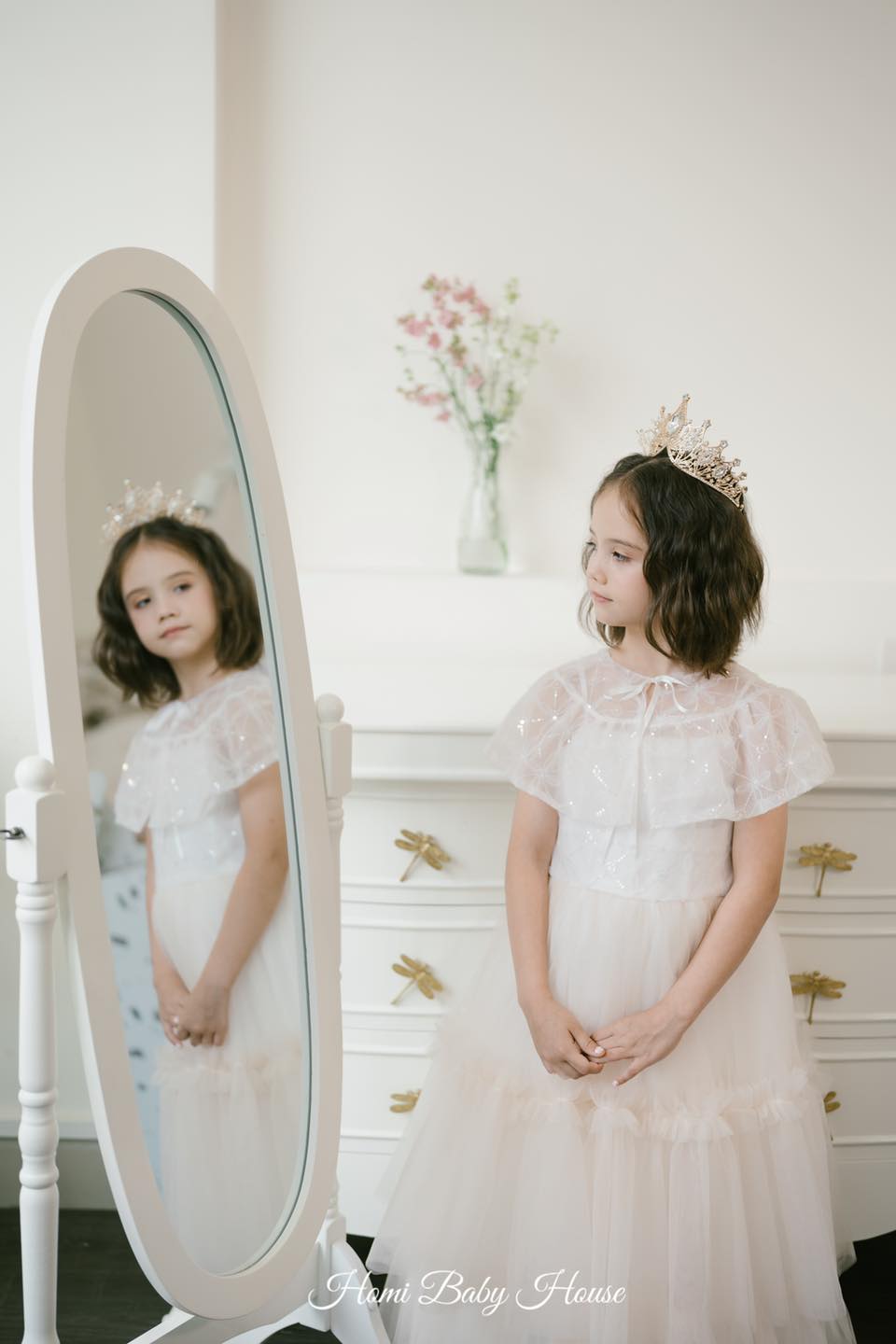 [🆕🇻🇳]  Homi baby house -Homi Baby House là thương hiêu đầm dạ hội , đầm công chúa cho bé tuổi từ 1-10 tuổi 🧑‍🧒❤️️👶⭐️ Sự lựa chọn hoàn hảo cho một dịp đặc biệt

LOLLY SET  |HOMI BABY HOUSE 
𝗦𝗵𝗼𝗽𝗲𝗲 : 
—————
Homibabyhouse – Princess dress!!! 
CỬA HÀNG TP .HCM: 207  , shares-2✔️ , likes-41❤️️ , date-2024-05-11 15:00:10🇻🇳🇻🇳🇻🇳📰🆕