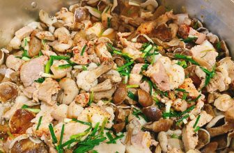 [🆕🇻🇳] CÀ MÈN – Đặc sản quê hương Quảng Trị 🍔 Top1Food 🍜 Mùa nấmĐến mùa nấm tràm, mấy o mấy chị thì cứ trông có mưa để xách làn đi lấy nấm.Ra chợ, đâu đâu cũng là nấm. Nấm tràm, nấm mỡ “ngập” chợ. Rau khoai  , shares-0✔️ , likes-16❤️️ , date-2024-05-20 13:53:48🇻🇳🇻🇳🇻🇳📰🆕