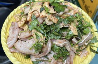 [🆕🇻🇳] CÀ MÈN – Đặc sản quê hương Quảng Trị 🍔 Top1Food 🍜 Thứ 6 rồi, lên kèo nào anh chị ơiiii!
Mồi ngon, bia mát, chỗ ngồi ấm cúng, Mèn đã sẵn sàng. Chỉ cần anh chị “Ơiiii” là Mèn “Dạaaa” liền luôn nì.
Chiều ni , shares-1✔️ , likes-24❤️️ , date-2024-05-23 20:03:00🇻🇳🇻🇳🇻🇳📰🆕