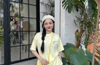 [🆕🇻🇳] Tin’s House • Chuyên quần áo hàng Quãng châu loại 1 👕 Top1Fashion 👗  Áo thun nơ tặng kèm túi siu cưng ạ , hàng QCCC mí chế chốt nhanh nhoa #3xx ạ
, shares-0✔️ , likes-8❤️️ , date-2024-06-03 20:50:56🇻🇳🇻🇳🇻🇳📰🆕