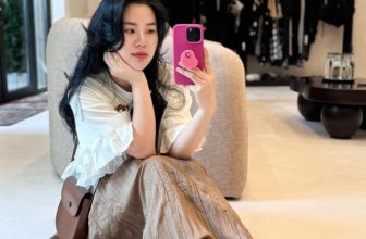 [🆕🇻🇳] Bui Lan Anh Studio – 𝑸𝒖𝒂̂̀𝒏 𝑨́𝒐 𝑵𝒖̛̃ 𝑯𝒐𝒕 𝑻𝒓𝒆𝒏𝒅 👕 Top1Fashion 👗  Set xinh nhà em mặc vào vừa xinh xắn  Kín đáo
Cực yêu luôn ạ
, shares-2✔️ , likes-89❤️️ , date-2024-05-14 21:27:49🇻🇳🇻🇳🇻🇳📰🆕