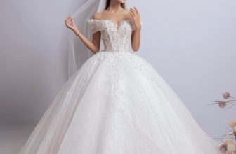 [🆕🇻🇳] Thời trang cưới Minzy Bridal 🤵🏻 Top1Wedding 👰🏻  𝑴𝒂𝒏𝒚 𝒑𝒆𝒐𝒑𝒍𝒆 𝒕𝒉𝒊𝒏𝒌 𝒕𝒉𝒂𝒕 𝒎𝒂𝒓𝒓𝒊𝒂𝒈𝒆 𝒊𝒔 𝒕𝒉𝒆 𝒆𝒏𝒅 𝒐𝒇 𝒂 𝒍𝒐𝒗𝒆 𝒂𝒇𝒇𝒂𝒊𝒓. 𝑩𝒖𝒕 𝒕𝒉𝒆 𝒕𝒓𝒖𝒕𝒉 𝒊𝒔, 𝒈𝒆𝒕𝒕𝒊𝒏𝒈 𝒎𝒂𝒓𝒓𝒊𝒆𝒅 𝒊𝒔 𝒕𝒉𝒆 𝒃𝒆𝒈𝒊𝒏𝒏𝒊𝒏𝒈 𝒐𝒇 𝒂 𝒇𝒂𝒎𝒊𝒍𝒚. 𝑰 𝒉𝒐𝒑𝒆 𝒚𝒐𝒖 𝒘𝒊𝒍𝒍 𝒃𝒆 𝒉𝒂𝒑𝒑𝒚 𝒘𝒊𝒕𝒉  , shares-0✔️ , likes-2❤️️ , date-2024-05-01 00:03:58🇻🇳🇻🇳🇻🇳📰🆕