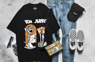 [🆕🇻🇳] Mr.Young Store – Thời Trang Phong Cách MR.YOUNG 👕 Top1Fashion 👗  𝗔́𝗢 𝗧𝗛𝗨𝗡 𝗨𝗡𝗜𝗦𝗘𝗫 𝗡𝗔𝗠 𝗡𝗨̛̃Áo Form Rộng, Nam Nữ, Áo Đôi
Chất Vải 100% Cotton, 250 gsm Cao Cấp, Vải Mềm Mịn, Co giãn 2 chiều, Thoáng Mát, đã Xử Lý co rút
Cổ , shares-0✔️ , likes-2❤️️ , date-2024-05-26 19:11:21🇻🇳🇻🇳🇻🇳📰🆕