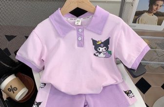 [🆕🇻🇳]  Cơm Tấm – Chuyên các sản phẩm cho bé 🧑‍🧒❤️️👶⭐️ Bộ đồ Kuromi cho bé 9-27kg
-Chất: cotton
-Size: 90-140
-Hàng Quảng Châu
-Giá: 200k
, shares-0✔️ , likes-1❤️️ , date-2024-06-01 06:41:28🇻🇳🇻🇳🇻🇳📰🆕