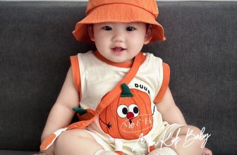 [🆕🇻🇳] Mon Baby Kids – 𝐂𝐇𝐔𝐘𝐄̂𝐍 𝐐𝐔𝐀̂̀𝐍 𝐀́𝐎 𝐓𝐑𝐄̉ 𝐄𝐌 𝐂𝐀𝐎 𝐂𝐀̂́𝐏. 𝐓𝐔𝐘𝐄̂̉𝐍 𝐒𝐈̉ 𝐂𝐊 𝐂𝐀𝐎❤️ 😎❤️️⭐️ Biết mom khó tính, dễ chiều
Nên shop nhập sẵn siêu nhiều mẫu xinhhh
– shop đủ cỡ 3-12ki nha
– set 3 chi tiết suit + mũ + túi
SHIP COD TOÀN QUỐC – N , shares-131✔️ , likes-33K❤️️ , date-2024-06-03 19:11:34🇻🇳🇻🇳🇻🇳📰🆕