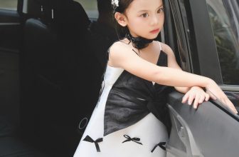 [🆕🇻🇳]  Homi baby house -Homi Baby House là thương hiêu đầm dạ hội , đầm công chúa cho bé tuổi từ 1-10 tuổi 🧑‍🧒❤️️👶⭐️ 𝑴𝒊𝒙𝒊 𝒅𝒓𝒆𝒔𝒔 được HOMI làm ra để cùng đồng hành với bé trong những chuyến du lịch mùa hè, thật dễ dàng tạo nên nhưng outfit năng động đậm chất trẻ thơProd , shares-0✔️ , likes-21❤️️ , date-2024-05-28 00:52:36🇻🇳🇻🇳🇻🇳📰🆕