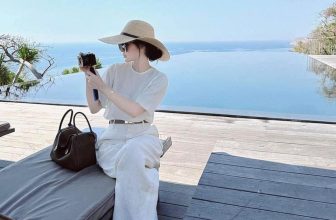 [🆕🇻🇳] Thời Trang Cao Cấp HXD 👕 Top1Fashion 👗  Full set ce mặc đi chơi du lịch , đi làm đều okla
Chất liệu vải nhẹ mát cùng điểm nhấn tôn dáng nổi bật.
Mẫu này siêu tiện ích chị em.
, shares-19✔️ , likes-1.956❤️️ , date-2024-05-29 03:19:13🇻🇳🇻🇳🇻🇳📰🆕