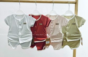 [🆕🇻🇳]  BABY BORN – Chuyên đồ sơ sinh cao cấp chính hãng Nous Bu Chaang Lapomme 🧑‍🧒❤️️👶⭐️  Mẹ ơi, bộ cộc tay này mát lắm đó Mẹ đã sắm về cho con yêu diện hè này chưa ạ??!
—
Product Info:
, shares-0✔️ , likes-3❤️️ , date-2024-06-02 15:45:16🇻🇳🇻🇳🇻🇳📰🆕