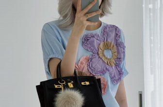 [🆕🇻🇳] H’allure – “If you’re an open book, there’s no allure.” – Alexander McQueen 👕 Top1Fashion 👗  𝐅𝐄𝐌𝐈𝐍𝐈𝐍𝐄 𝐅𝐋𝐀𝐈𝐑 “A woman is like a tea bag; you never know how strong it is until it’s in hot water.”
– Eleanor Roosevelt –
Inbox để được tư vấn và đặt  , shares-2✔️ , likes-150❤️️ , date-2024-06-02 18:21:30🇻🇳🇻🇳🇻🇳📰🆕