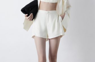 [🆕🇻🇳] PERLA CI – Quần áo – Thương hiệu 👕 Top1Fashion 👗  SUMMER SETKhông thể phủ nhận hiệu ứng phóng khoáng mà chất liệu lụa mang lại cho người mặc. Với Summer set, các items dù mang sự giản đơn nhưng vẫn có nh , shares-2✔️ , likes-3❤️️ , date-2024-06-09 01:00:54🇻🇳🇻🇳🇻🇳📰🆕