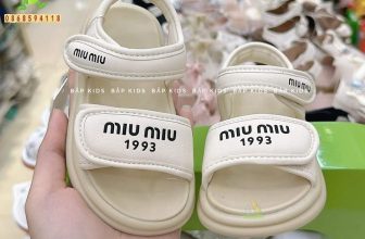 [🆕🇻🇳] BẮP KIDS – Chuyên cung cấp đồ sơ sinh cao cấp, sỉ lẻ toàn quốc : quần áo, bình sữa 🧑‍🧒❤️️👶⭐️  𝐄𝐦 𝐜𝐡𝐮̛𝐚 𝐭𝐮̛̀𝐧𝐠 𝐭𝐡𝐢́𝐜𝐡 𝐧𝐚̆́𝐧𝐠
𝐄𝐦 𝐜𝐮̃𝐧𝐠 𝐜𝐡𝐚̆̉𝐧𝐠 𝐭𝐡𝐢́𝐜𝐡 𝐦𝐮̛𝐚
𝐄𝐦 𝐜𝐡𝐢̉ đ𝐚𝐧𝐠 𝐥𝐨 𝐥𝐚̆́𝐧𝐠
𝐊𝐡𝐨̂𝐧𝐠 𝐛𝐢𝐞̂́𝐭 𝐦𝐞̣ đ𝐚̃ 𝐬𝐚̆́𝐦 đ𝐨̂̀ 𝐜𝐡𝐨 𝐞𝐦 𝐜𝐡𝐮̛𝐚Dép bé trai sành điệu ph , shares-0✔️ , likes-1❤️️ , date-2024-06-07 01:30:21🇻🇳🇻🇳🇻🇳📰🆕