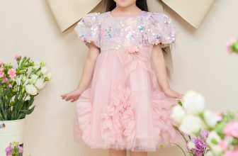 [🆕🇻🇳] 137 KIDS – HỆ THỐNG KIDS DỊCH VỤ TỐT NHẤT 🧑‍🧒❤️️👶⭐️ Em xinh như một thiên thần
Cùng với ngàn hoa lung linh sắc màu
————————————-
• Ảnh / Video sản phẩm thuộc bản quyền 137k , shares-0✔️ , likes-2❤️️ , date-2024-06-07 13:00:19🇻🇳🇻🇳🇻🇳📰🆕