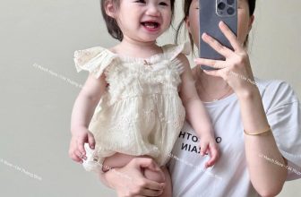 [🆕🇻🇳] 23 March Store- Thời trang trẻ em cao cấp 🧑‍🧒❤️️👶⭐️ Shopee:
𝗧𝘂𝘆𝗲̂̉𝗻 𝘁𝗮̣̂𝗽 𝗻𝗵𝘂̛̃𝗻𝗴 𝗺𝗮̂̃𝘂 𝗯𝗼𝗱𝘆 𝘀𝗶𝗲̂𝘂 𝘅𝗶𝗻𝗵 𝗰𝗵𝗼 𝗯𝗲́ 𝗴𝗮́𝗶
Hàng QC cao cấp, chất siêu mềm mại, mát ạ
Hàng có sẵn ship ngay
Inbox để đươc shop  , shares-0✔️ , likes-0❤️️ , date-2024-06-12 18:46:13🇻🇳🇻🇳🇻🇳📰🆕