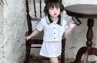 [🆕🇻🇳]  Queen Baby House – Chuyên đồ baby – 𝗤.𝗕 𝗦𝘁𝘂𝗱𝗶𝗼 – 𝗠𝗮𝗱𝗲 𝗜𝗻 𝗩𝗶𝗲𝘁 𝗡𝗮𝗺 – 𝗗𝗲𝘀𝗶𝗴𝗻 𝗕𝘆 𝗤𝘂𝗲𝗲𝗻 🧑‍🧒❤️️👶⭐️ 𝐗𝐢𝐧 𝐜𝐡𝐚̀𝐨 𝐞𝐦 𝐛𝐞́ 𝐧𝐡𝐚̀ 𝐐𝐮𝐞𝐞𝐧 𝐁𝐚𝐛𝐲 𝐇𝐨𝐮𝐬𝐞 !
Mỗi ngày một outfit dành cho bé cưng , chiếc body mà mami mê mẩn trong livetream hôm qua đây ạsize chart : 90  , shares-1✔️ , likes-21❤️️ , date-2024-06-12 00:21:38🇻🇳🇻🇳🇻🇳📰🆕