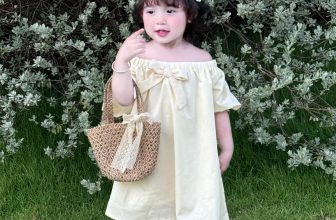 [🆕🇻🇳]  Queen Baby House – Chuyên đồ baby – 𝗤.𝗕 𝗦𝘁𝘂𝗱𝗶𝗼 – 𝗠𝗮𝗱𝗲 𝗜𝗻 𝗩𝗶𝗲𝘁 𝗡𝗮𝗺 – 𝗗𝗲𝘀𝗶𝗴𝗻 𝗕𝘆 𝗤𝘂𝗲𝗲𝗻 🧑‍🧒❤️️👶⭐️ 𝐗𝐢𝐧 𝐜𝐡𝐚̀𝐨 𝐞𝐦 𝐛𝐞́ 𝐧𝐡𝐚̀ 𝐐𝐮𝐞𝐞𝐧 𝐁𝐚𝐛𝐲 𝐇𝐨𝐮𝐬𝐞 !
Mỗi ngày một outfit dành cho bé cưng , chiếc body mà mami mê mẩn trong livetream hôm qua đây ạsize chart : 90  , shares-1✔️ , likes-26❤️️ , date-2024-06-11 16:46:40🇻🇳🇻🇳🇻🇳📰🆕