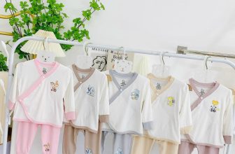 [🆕🇻🇳] Tổng kho sơ sinh Lynh Lee – Tổng kho sỉ lẻ Mẹ và bé 🧑‍🧒❤️️👶⭐️ Phong cách xinh xắn , dễ thương cho các bé diện hè 2024!!!
Anh chị ơi nhà em ra mẫu bộ dài kimono phối viền màu xinh quá,  bảng màu hàn quốc cho bé diện m , shares-0✔️ , likes-0❤️️ , date-2024-06-12 15:51:12🇻🇳🇻🇳🇻🇳📰🆕