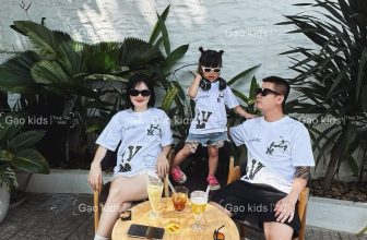 [🆕🇻🇳] Gạo Kids- Tiệm Đồ Đôi & Gia Đình Mẹ Và Bé Hàng Thiết Kế Cao Cấp 🧑‍🧒❤️️👶⭐️ ÁO ĐÔI – ÁO GIA ĐÌNH – ÁO TEAM
ẢNH THẬT 100% MỜI MỌI NGƯỜI SHOPING
Bé full sz 80-160
Bố mẹ full sz M-L-XLHàng có sẳn tại Gao Kids – Quần Áo Thiết Kế , shares-0✔️ , likes-2❤️️ , date-2024-06-16 13:46:00🇻🇳🇻🇳🇻🇳📰🆕