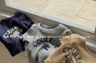 [🆕🇻🇳] Bonnii Kids – Ở đây có áo quần, giày dép, phụ kiện dành cho bé yêu của bạn 🧑‍🧒❤️️👶⭐️
Size 80-130
Lưu ý: Màu sắc có thể chênh lệch một chút do ánh sáng nhưng không đáng kể.
Hàng QCCC, order 2-4 tuần tùy biên, đặt hàng rồi vui lòng không hủ , shares-0✔️ , likes-5❤️️ , date-2024-06-20 00:40:06🇻🇳🇻🇳🇻🇳📰🆕
