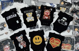 [🆕🇻🇳] Gạo Kids- Tiệm Đồ Đôi & Gia Đình Mẹ Và Bé Hàng Thiết Kế Cao Cấp 🧑‍🧒❤️️👶⭐️ body kids
Body e vẫn chạy đều . Mang hàng hiệu không cần tiền triệu
Chiến body tiếp thui các bác
Sz 0-3m  2-5kg
3-6m 5-7kg
6-9m 7-9kg
9-12m 9-11kg
1 , shares-0✔️ , likes-1❤️️ , date-2024-06-18 00:49:53🇻🇳🇻🇳🇻🇳📰🆕