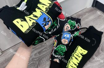 [🆕🇻🇳] RiceMilk Kids – thời trang trẻ em xuất khẩu 😎❤️️⭐️ Link shopee:
Bộ nỉ dư xịn đét cho bé trai. Hoạ tiết siêu anh hùng và bat.man các bé mê tít. Chất nỉ bông mềm mại, lưng chun co dãn, có chun rút thật. Màu  , shares-0✔️ , likes-2❤️️ , date-2024-07-06 17:40:00🇻🇳🇻🇳🇻🇳📰🆕