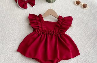 [🆕🇻🇳]  Babi Shop-Đồ thiết kế cho công chúa nhỏ của Mẹ! 🧑‍🧒❤️️👶⭐️ ĐƠN GIẢN NHƯNG NỔI BẬT
Body váy đỏ tông basic siêu sang, huyền bí, tinh tế, sắc sảo trong một thiết kế full màu mận chín.
Chất liệu: Đũi Hàn
Size: , shares-0✔️ , likes-14❤️️ , date-2024-06-24 15:00:20🇻🇳🇻🇳🇻🇳📰🆕
