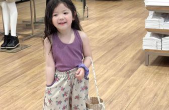 [🆕🇻🇳]  BEBÉ KIDS- Thời trang cao cấp cho bé yêu 🧑‍🧒❤️️👶⭐️ Tính em vốn dĩ thật thà
Chị em thả tim thật hay là auto
Auto hay thật thì cũng phải sắm ngay chiếc áo này về tủ nhé!
, shares-0✔️ , likes-2❤️️ , date-2024-06-26 16:40:09🇻🇳🇻🇳🇻🇳📰🆕