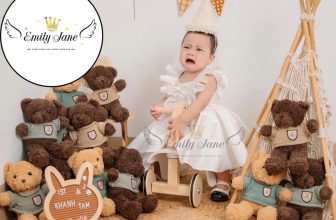[🆕🇻🇳] Emily Jane – Váy đầm công chúa thiết kế cho bé 🧑‍🧒❤️️👶⭐️ Em dễ thương thế này
4-33kg, ba mẹ cần size lơn hơn inbox #EmilyJane tư vấn nhé.
#Vaydamcongchuabegai
#Vaydamthietkecaocap
#Vaythoinoi
#Quatangbegai
#Vaysi , shares-0✔️ , likes-3❤️️ , date-2024-06-27 21:01:35🇻🇳🇻🇳🇻🇳📰🆕