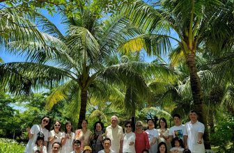 [🏝️🇻🇳] Celina Peninsula Resort Quang Binh  🏝️ Top1Resort 🏖️ Ngày gia đình Việt Nam 28/6.
Celina xin kính chúc gia đình tất cả quý khách hàng thật nhiều sức khoẻ, luôn luôn hạnh phúc và bình an.
Chọn ngay cho mình co… , shares-0✔️ , likes-19❤️️ , date-2024-06-27 19:10:55🇻🇳🇻🇳🇻🇳📰🆕