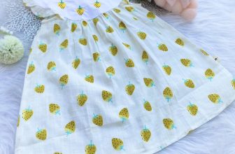 [🆕🇻🇳]  Bí Ngô baby shop – Chuyên quần áo bé gái 8-30kg (1- 9 tuổi) 😎❤️️⭐️   𝐕𝐀́𝐘 𝐃𝐀̂𝐔 dáng xuông chữ A dễ thương cho nàng công chúa của ba mẹ
Chất liệu: Vải thô hàn mềm, mát, vô cùng thấm hút mồ hôi
Thiết kế: Cổ tròn, phối yếm,  , shares-0✔️ , likes-0❤️️ , date-2024-06-30 16:00:27🇻🇳🇻🇳🇻🇳📰🆕