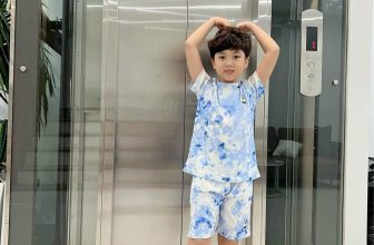 [🆕🇻🇳] Giang Kids- thời trang cao cấp cho bé 🧑‍🧒❤️️👶⭐️ Set gấu whoau em còn sz 90-140( 10-32kg)
Hàng cambodia cao cấp!
Sale nhanh 150k
Ib chốt đơn luôn nha
, shares-0✔️ , likes-0❤️️ , date-2024-07-01 15:02:19🇻🇳🇻🇳🇻🇳📰🆕