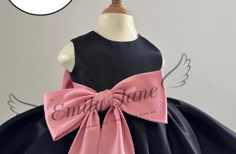 [🆕🇻🇳] Emily Jane – Váy đầm công chúa thiết kế cho bé 🧑‍🧒❤️️👶⭐️ Vì đợi ba mẹ cả buổi chiều, nên em điệu cả buổi trời
4-33kg, MoM cần size lơn hơn inbox #EmilyJane tư vấn nhé.
#Vaydamcongchuabegai
#Vaydamthietkecaocap
#V , shares-0✔️ , likes-3❤️️ , date-2024-06-30 19:12:22🇻🇳🇻🇳🇻🇳📰🆕