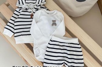 [🆕🇻🇳]  Kem Sữa Fashion – Baby & Kid Authentic – Chuyên thời trang trẻ em hàng hiệu xách tay 🧑‍🧒❤️️👶⭐️  Sz 0-1m 1-2m 2-4m 4-6m 6-9m  Order
, shares-0✔️ , likes-6❤️️ , date-2024-07-04 14:43:52🇻🇳🇻🇳🇻🇳📰🆕