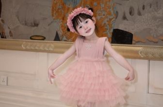 [🆕🇻🇳] HEHEHIHI – Cửa hàng nhỏ bán quần áo 🧑‍🧒❤️️👶⭐️  𝐂𝐇𝐔𝐘𝐄̂𝐍 𝐌𝐔̣𝐂 𝐒𝐀̆𝐍 𝐒𝐀𝐋𝐄 𝐋𝐄̉ 𝐒𝐈𝐙𝐄 𝐆𝐢𝐚́: 𝟑𝟗𝟗.𝟎𝟎𝟎 – Size 8 𝐂𝐡𝐨̂́𝐭 đ𝐨̛𝐧 𝐛𝐚̆̀𝐧𝐠 𝐜𝐚́𝐜𝐡: Inbox page HEHEHIHI hoặc cmt số điện thoại bên dưới các mẹ nhaa
, shares-1✔️ , likes-4❤️️ , date-2024-07-01 20:33:27🇻🇳🇻🇳🇻🇳📰🆕