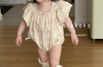 [🆕🇻🇳] Jang Store – Chuyên đồ trẻ em cao cấp 😎❤️️⭐️  Chào tuần mới bằng một chiếc romper hoa nhí lên form xinh nhẹ nhàng hàn quốc lắm ạ.
, shares-0✔️ , likes-1❤️️ , date-2024-07-07 14:00:20🇻🇳🇻🇳🇻🇳📰🆕