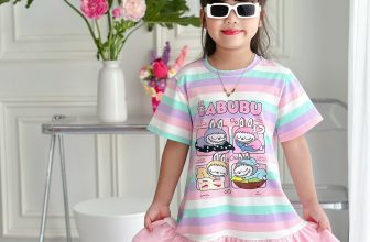 [🆕🇻🇳] Mermaid Kids  (Nàng tiên cá nhỏ)- Thời trang cao cấp cho bé 🧑‍🧒❤️️👶⭐️  VÁY BÉ GÁI TREND MỚI NHẤT LABUBU
Hotrend, sang xịn mịn nhất hiện nay cho bé 2-12 tuổi
Chất liệu cao cấp, váy, đầm, bộ , hàng cao cấp cho bé, đi học, đ , shares-3✔️ , likes-135❤️️ , date-2024-07-08 15:52:46🇻🇳🇻🇳🇻🇳📰🆕