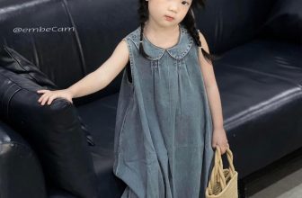 [🆕🇻🇳]  Tiệm Nhà Bơ – Tiệm chuyên đồ trẻ em Quảng Châu, mang style Hàn Quốc năng động cho bé 🧑‍🧒❤️️👶⭐️ Váy denim xinh, bé mẫu mặc siu cưng
Sz90-150
, shares-0✔️ , likes-3❤️️ , date-2024-07-07 15:56:43🇻🇳🇻🇳🇻🇳📰🆕