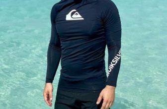 [🆕🇻🇳] The Gate – VNXK 👕 Top1Fashion 👗   Vẫn là top 1 những chiếc áo dài tay chống nắng Rashguard dành cho các anh  Chỉ số chống nắng UPF 5O++, vải co giãn đa chiều.  Mặc chụp ảnh sống áo, bơi, l , shares-1✔️ , likes-24❤️️ , date-2024-07-26 22:23:01🇻🇳🇻🇳🇻🇳📰🆕