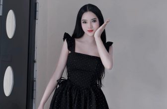 [🆕🇻🇳] Thương Bùi Shop – Chuyên buôn bán , sỉ lẻ quần áo nữ quảng châu 👕 Top1Fashion 👗  Đầm cánh tiên đan eo đính đá blinggg cực đẹp
Fom đan dây eo siêu xinh
1 màu đen huyền bí . Sẵn mút lót đầy đủ
Sz Sml ạ, shares-0✔️ , likes-11❤️️ , date-2024-08-03 23:30:22🇻🇳🇻🇳🇻🇳📰🆕