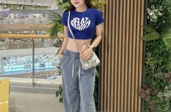 [🆕🇻🇳] Kissy Kid – Chuyên quần áo – phụ kiện mẹ và bé 🧑‍🧒❤️️👶⭐️ Đừ𝐧g n𝐡ì𝐧 𝐞m l𝐚̂u
𝐂o𝐢 𝐜h𝐮̛̀n𝐠 𝐲ê𝐮 𝐞m đ𝐚̣̂m s𝐚̂u
#croptop #aothuncroptop #aocroptop #xuhuong #hottrend #amy #amystu #amystudio
, shares-1✔️ , likes-1❤️️ , date-2024-08-02 02:40:26🇻🇳🇻🇳🇻🇳📰🆕