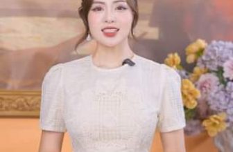 [🆕🇻🇳] CLALA – New era fashion strives for perfection 👕 Top1Fashion 👗  ELISE DRESS| Ngọt ngào và thanh lịch. Một chiếc đầm ren cuốn hút, ngọt ngào lại thanh lịch, sang trọng sẽ là lựa chọn tuyệt vời cho nàng công sở. Elise Dre , shares-0✔️ , likes-0❤️️ , date-2024-08-10 01:01:02🇻🇳🇻🇳🇻🇳📰🆕