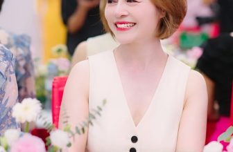 [🆕🇻🇳] Ula Yoga Duyên Dáng 🧘 Top1Yoga 🤸🏻‍♀️ Mắt đâu cần ươm nắng
Vẫn long lanh đấy thôi
Lòng chỉ cần bình lặng
Là…đời thấy vui rồi!   Kính chúc cả nhà ngày mới tràn ngập tình yêu thương và nh , shares-0✔️ , likes-188❤️️ , date-2024-08-08 14:57:58🇻🇳🇻🇳🇻🇳📰🆕